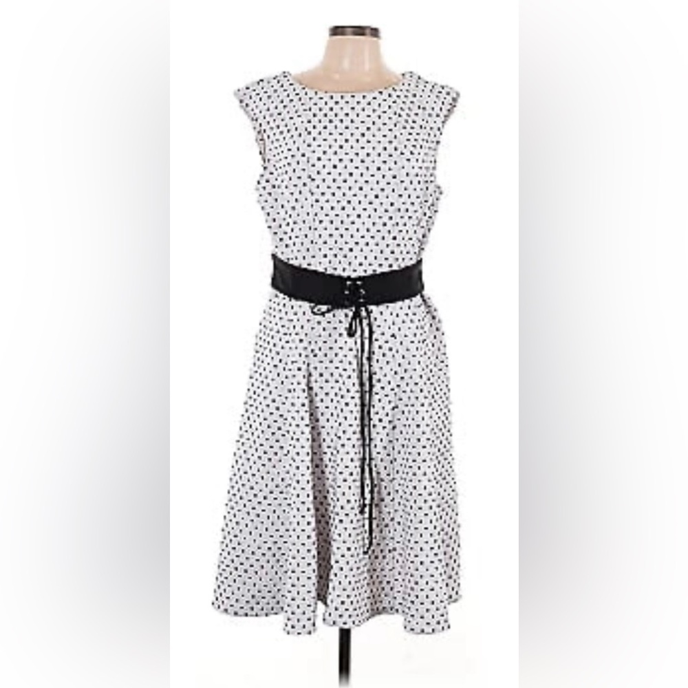 🍇 Danny & Nicole White and Black polka dot A-line Dress size 14